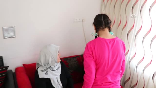 Korunmaya Muhtaç Çocukların Şefkat Yuvaları - Zuhal'in Engeli Koruyucu Sevgiyle Geriledi