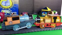 Thomas & Friends Minis Do Magic - Worlds Strongest Engine Thomas the Tank Engine Kids Toys