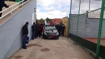 Vali Şentürk Kırşehir Belediyespor Taraftarıyla Vedalaştı