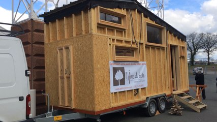 Une tiny house fabriquée au Poiré sur Vie exposée à La Roche sur Yon