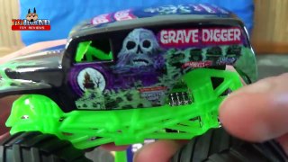 Hot Wheels Monster Jam Boneyard Bash Playset+3 Trucks Walmart Exclusive,Toy Review