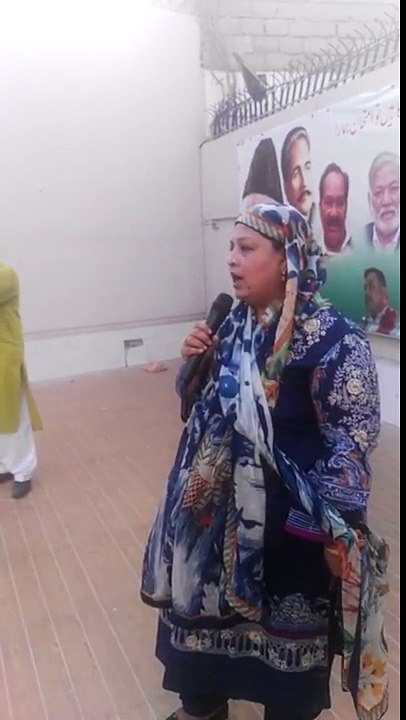 Nehal Hashmi wife address to the party workers in the support of Nawaz Sharif