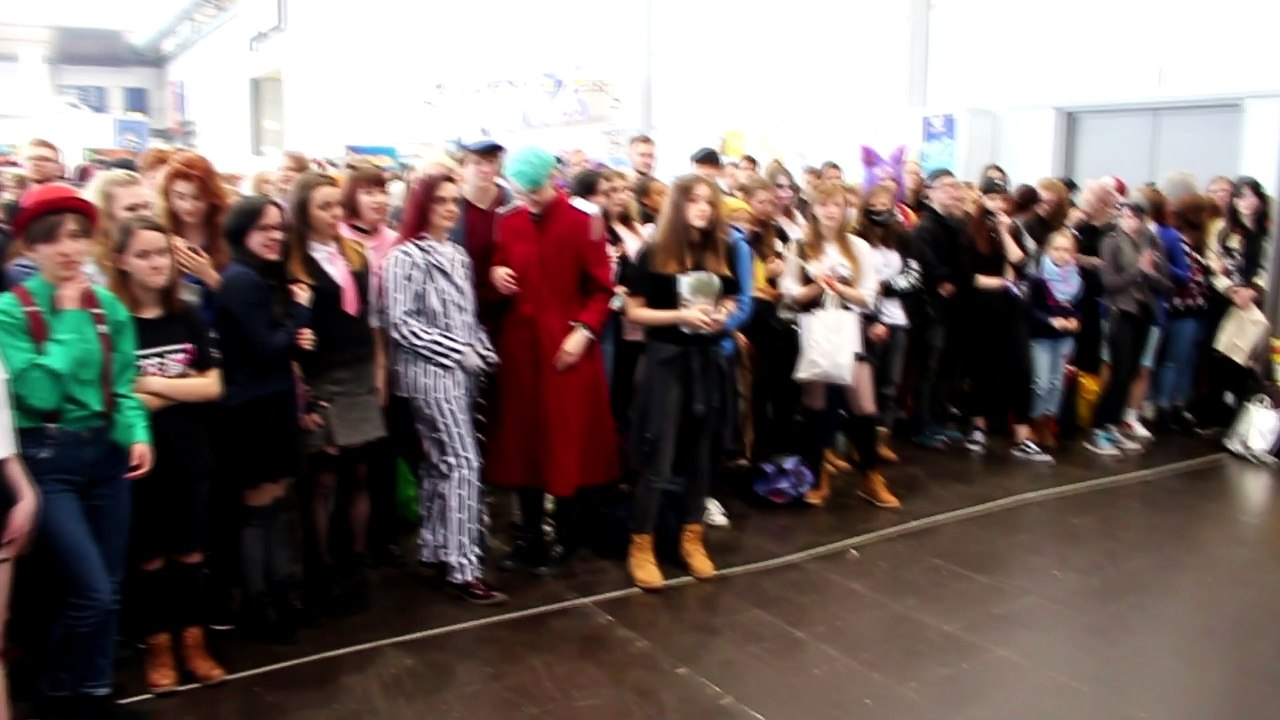 LBM - Random Dance Play (01/04)