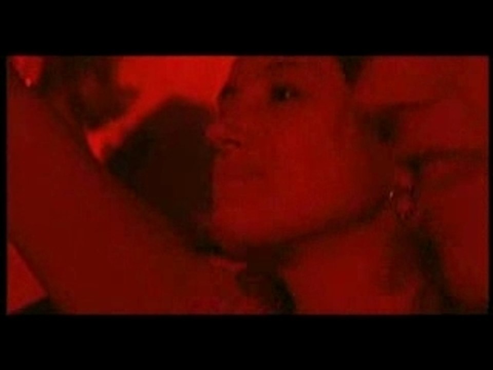 Tiesto live GELREDOME 2004: Love comes again