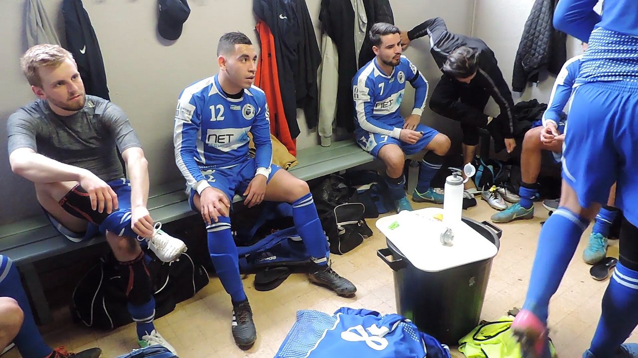 AMBIANCE DANS LES VESTIAIRES DE CHAMPAGNE