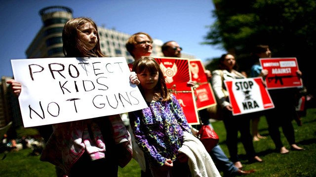 Debate over US rights to guns: 'Second Amendment is outdated'