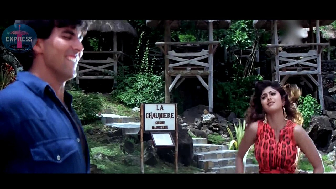 Main Khiladi Tu Anari मैं खिलाड़ी तू अनाड़ी (1994) Romantic Love Song - Churake Dil Mera Goriya Chali- Akshay Kumar, Saif Ali Khan and Shilpa Shetty - Full HD