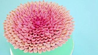 Buttercream Chrysanthemum Flower Cake - CAKE STYLE