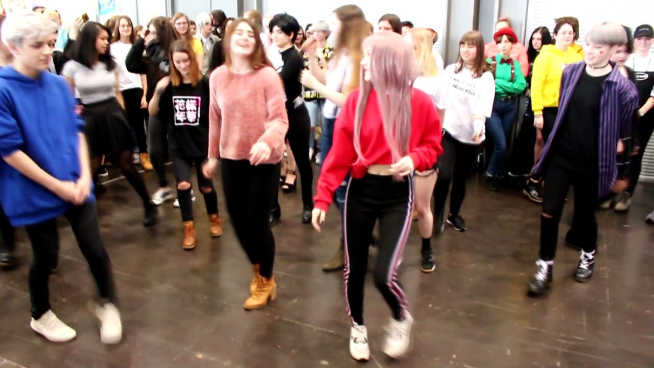 LBM - Random Dance Play (04/04)