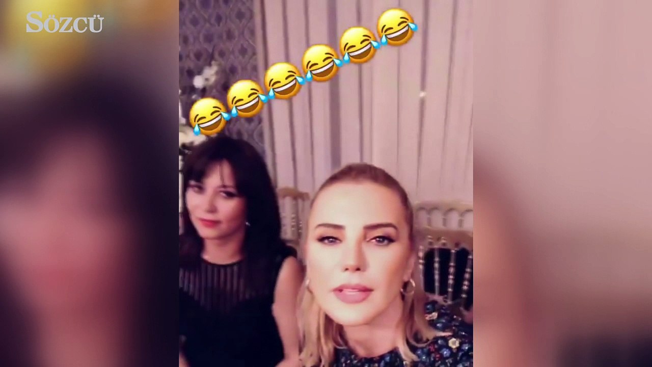 Ece Erken törenden görüntüleri sosyal medya hesabından paylaştı.