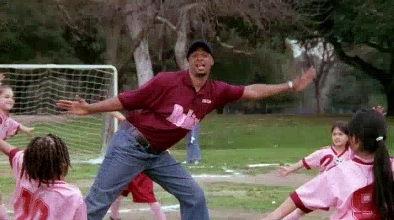 My Wife and Kids S02 E21 Return of the Wall