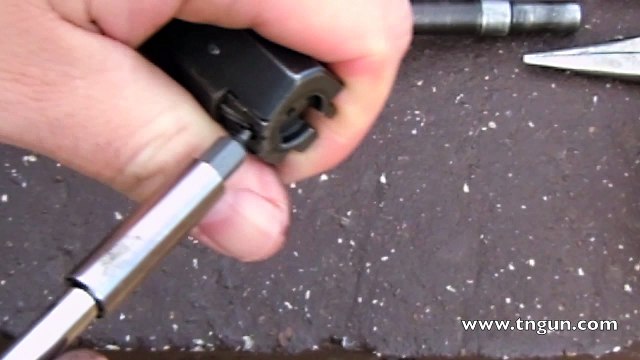 Firing a Cetme without an Extractor