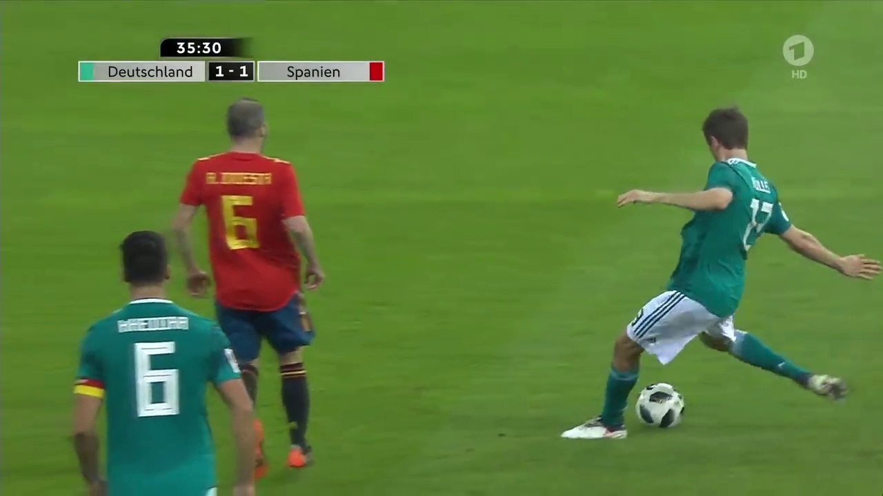 Thomas Müller goal - Deutschland v Spanien (2018)
