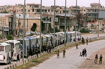Rebels depart Ghouta in first surrender