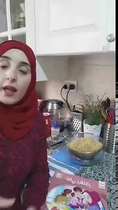 (مطبخ مروة الشافعى _ طاجن فريك باللحمة  سهل جدا و خطتشيييير  ( الجزء الأول