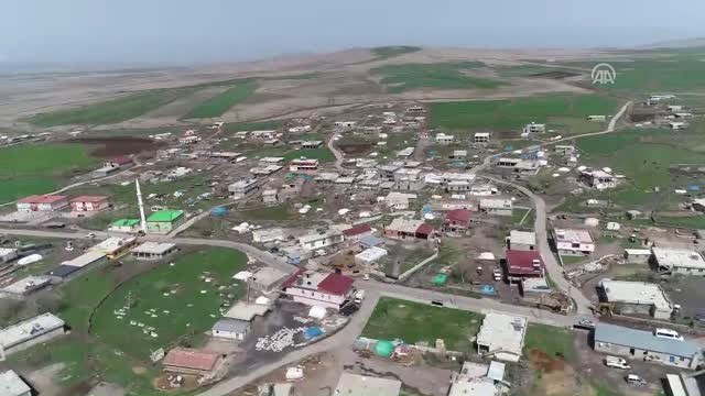 Köylünün Hayat Standardını Yükseltmek İçin Çalışıyoruz