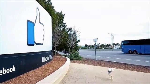 Mark Zuckerberg Apologies for Facebook Data Scandal