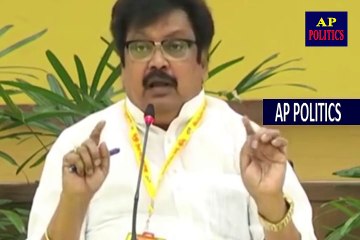 TDP Leader Varla Ramaiah Fires on Pawan Kalyan-AP Politics