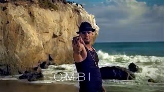 Nayer - Suave (Kiss Me) ft. Pitbull, Mohombi