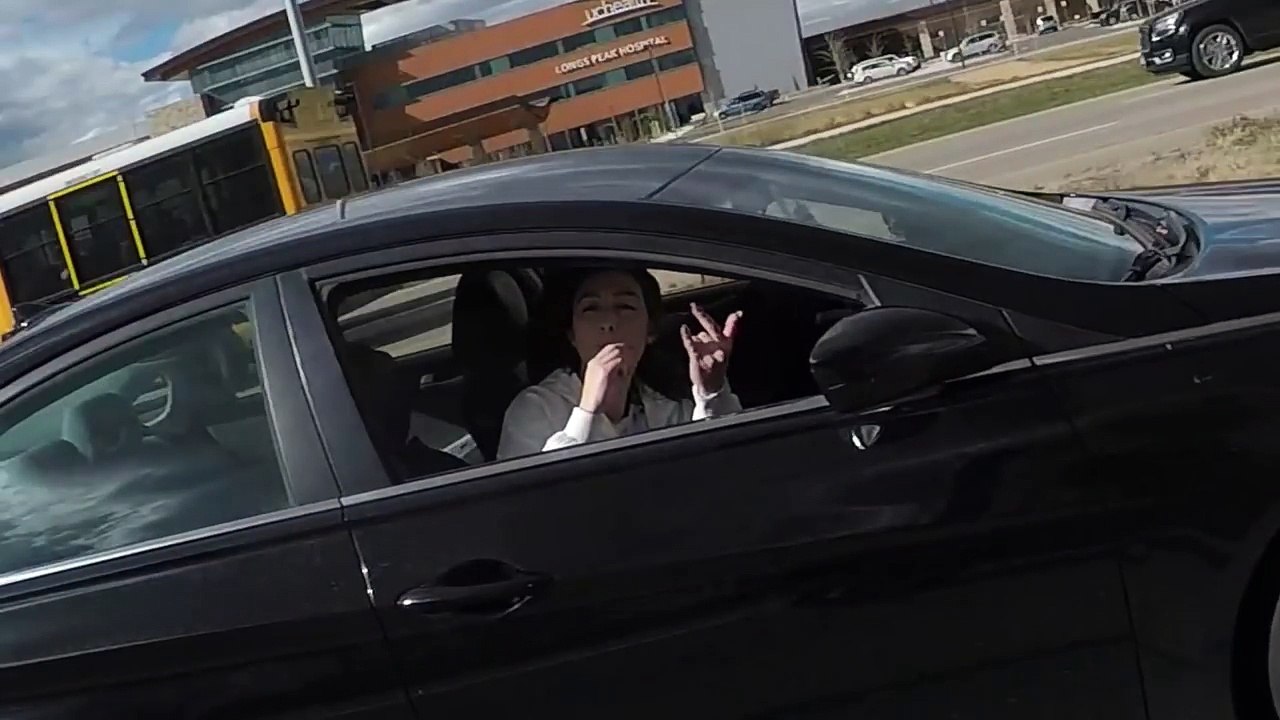 I got a phone numbah, howdya like dem apples?! | A wheelie quick love story