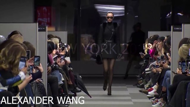 من أسبوع الموضة في نيويورك إليك مجموعات خريف وشتاء 2018