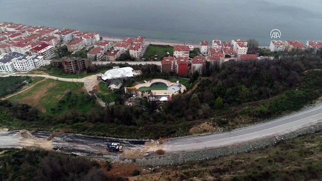 Çınarcık'ta toprak kayması yaşanan bölge havadan görüntülendi - YALOVA