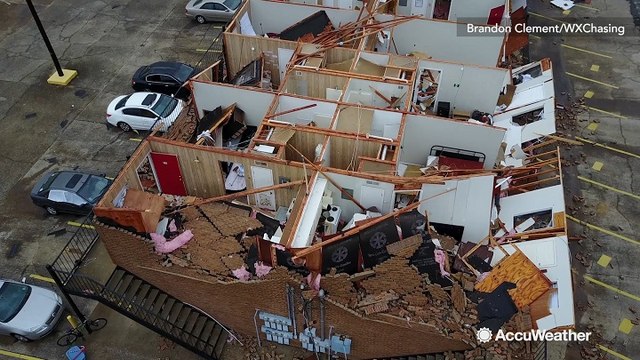 ICYMI: Devastation in Alabama college after tornado; Bald eagle protects eggs during nor'easter
