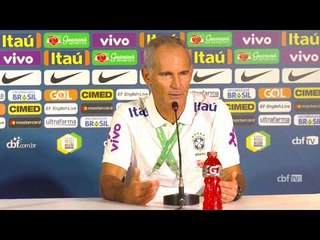 Carlos Amadeu avalia amistosos contra o México em coletiva