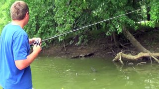 Summer Bass Fishing On The Ohio River