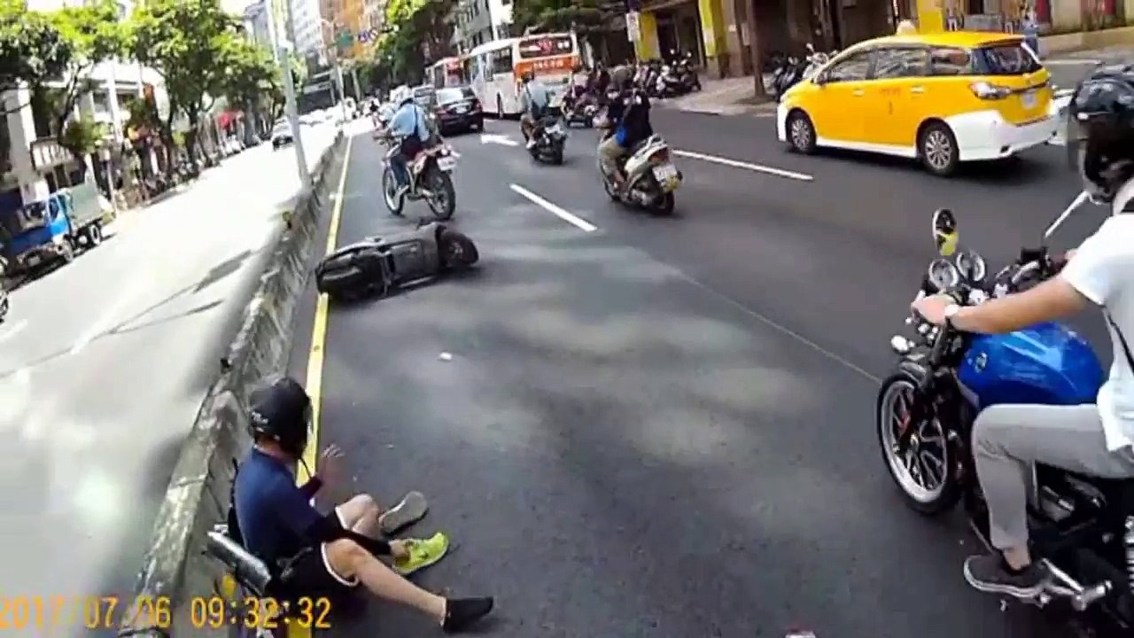 ACCIDENTES FATALES CAPTADOS EN CAMARA] [SONIDO REAL] [MUSICA IMPACTANTE]