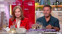 Isabelle Huppert et José Garcia au dîner - C à Vous - 26/03/2018