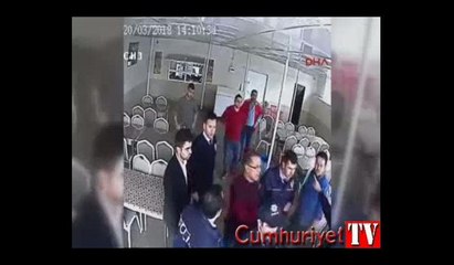 Kavgayı ayıran polis okul müdürünü tartakladı