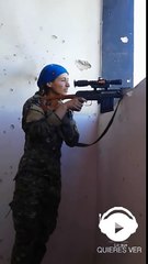 Cute Sniper girl is missed by an inch from her head and laughs about it /  Francotiradora rie cuando una bala pasa a centimetros de su cabeza.