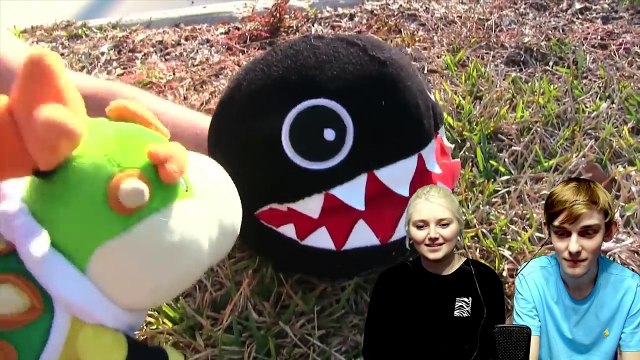 Logan Reacts: Bowser Junior The Dog