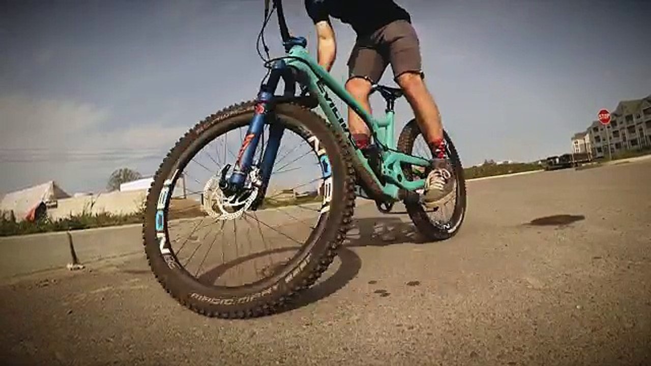 6 Beginner Mountain Bike Skills That You Can Learn Anywhere!