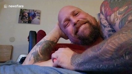 Adorable bulldog’s simple trick makes his owner laugh nonstop