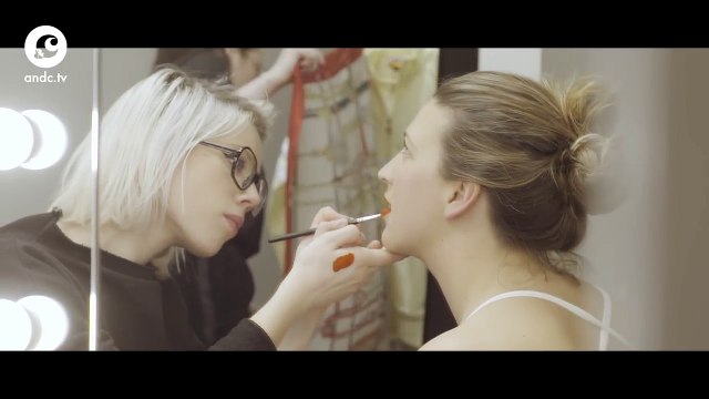 Bo Wilkes: ‘Je piest continu in je broek na een bevalling.’ - &C