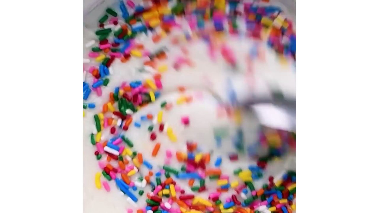 Top 10 Cake Recipe Ideas - Dessert Treats - Easy DIY - Cakes, Cupcakes and More