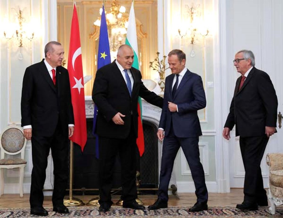 Erdoğan'dan Kritik Zirvede AB'ye Çağrı:  Vize Konusunda Bir An Önce Adım Atın!