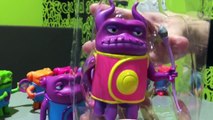 LEARN COLORS DREAMWORKS HOME Colour Changing Figures UNBOXING| BABY BOOV| MCDONALDS HAPPY MEAL