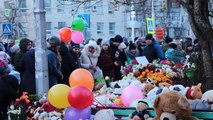 Tributes paid to victims of Russian shopping mall fire