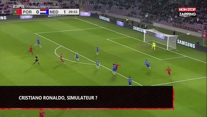 Football : Cristiano Ronaldo accusé de simuler pour obtenir un penalty (Vidéo)
