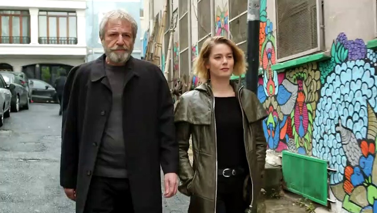 مسلسل اليوم الثامن الحلقة 2 القسم 2 مترجم للعرب...