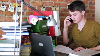 Having This on Your Desk Can Kill Productivity