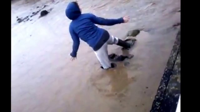 Girl gets stuck in mud ! Hilarious !