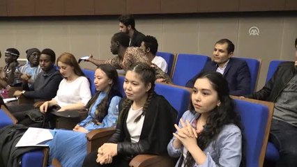 Türkiye'de Eğitim Gören Yabancı Öğrenciler Buluştu