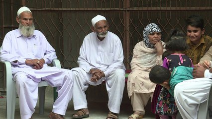 "Wir haben Blätter gegessen" - Leben im belagerten Ost-Ghuta