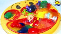 アンパンマン フェイスランチ皿 つかめる水のおもちゃで水遊び！絵の具でカラフル色水実験★子供向けキッズ アニメ動画 animation Anpanman Toy