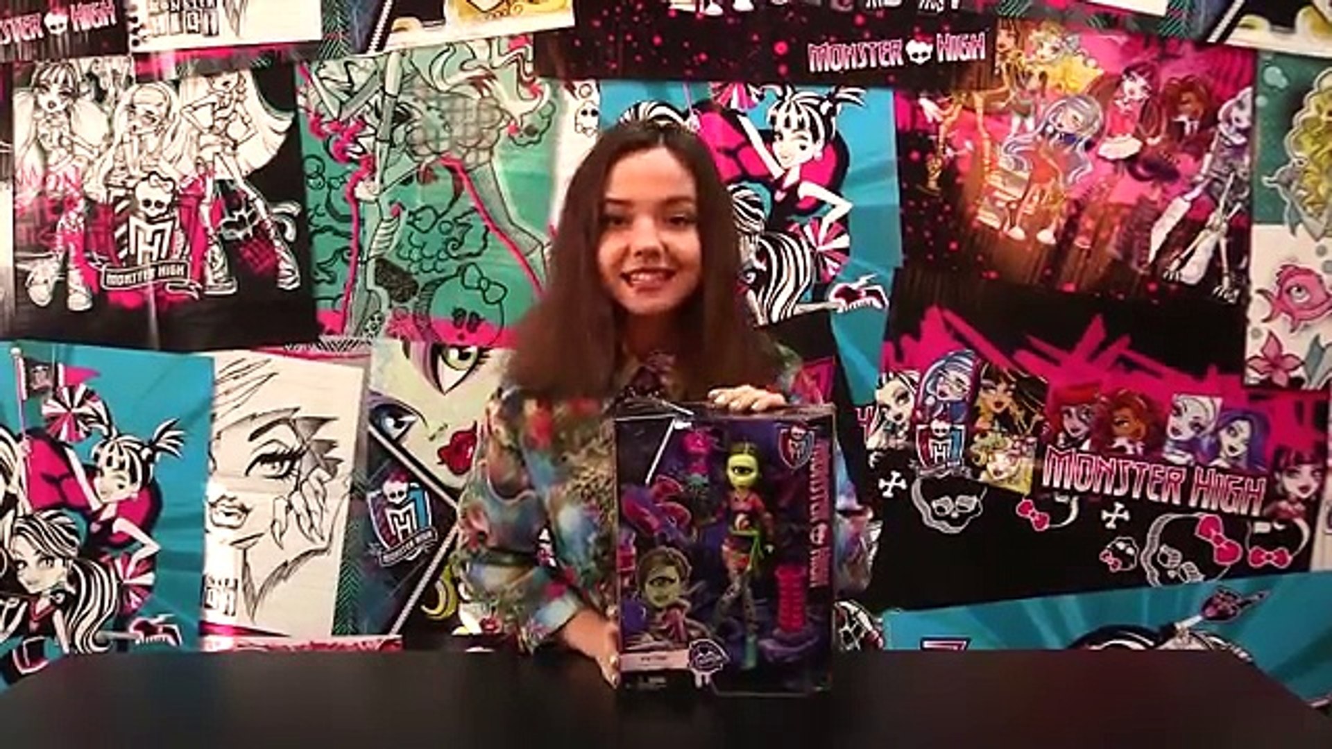 ⁣Обзор куклы Monster High Айрис Клопс из серии Я Люблю Моду - Iris Clops - I Heart Fashion - CKD73