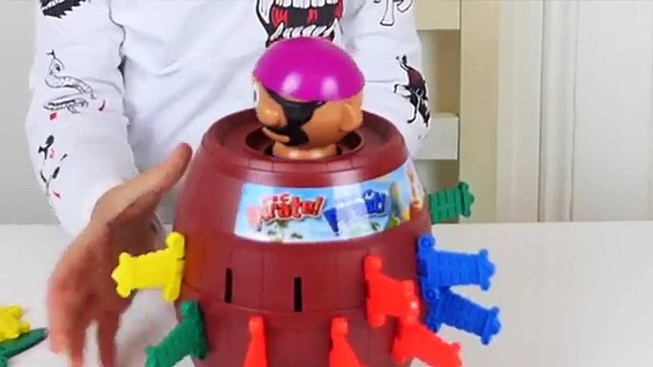 JEU - PIC PIRATE ! - On na jamais vu un Pirate sauter si haut :) - Jeu de société